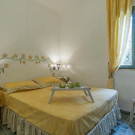 Beautiful In Siracusa With House Sea View Holiday home